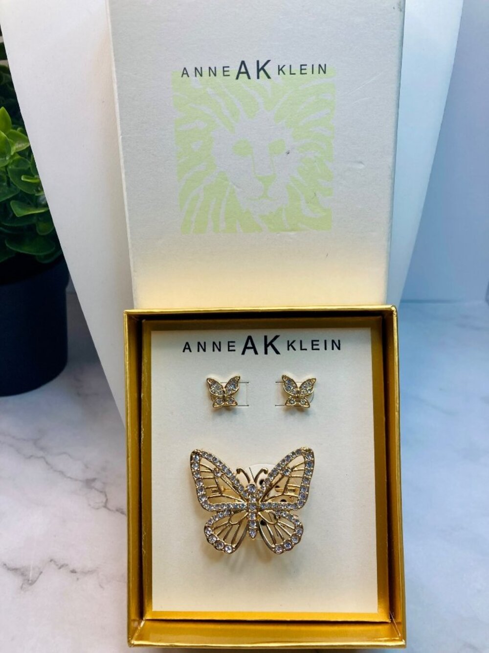 Anne Klein Butterfly Brooch & Stud Earring Set -17B